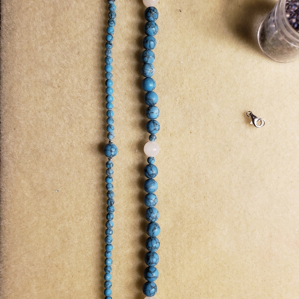 Bracelets - Picture 2 of 7